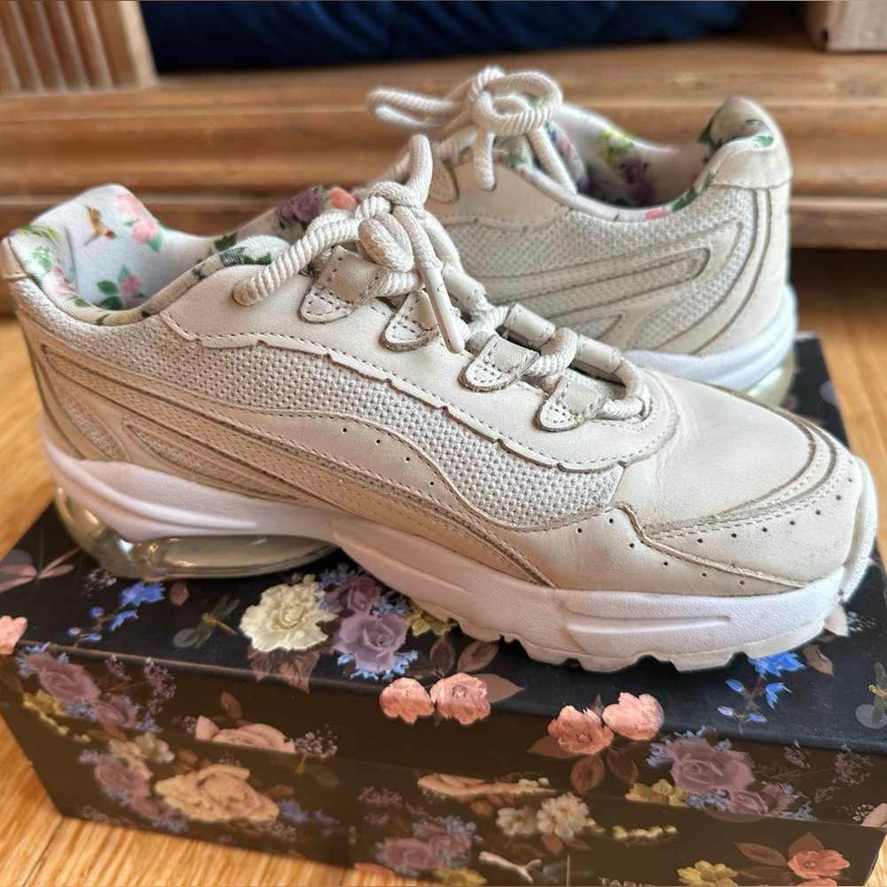 Tabitha Simmons x Puma Shoes Size 7